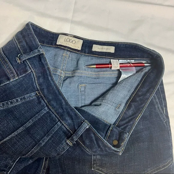 LOGO by Lori Goldstein Boyfriend Jean with Stylized Pockets Med Wash Reg 10 - Picture 4 of 7